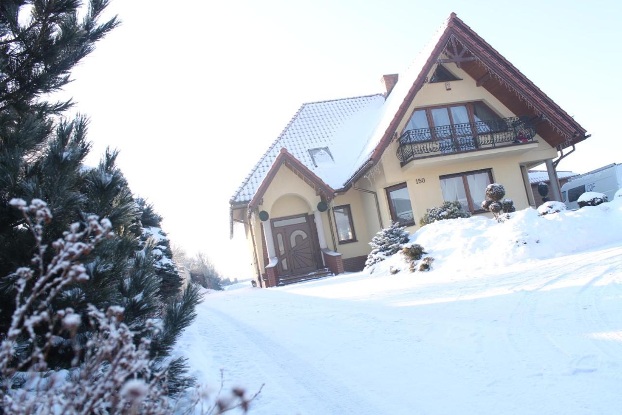 Bialy Jelen Z Basenem I Jacuzzi Bed & Breakfast Ostrowsko Exterior foto