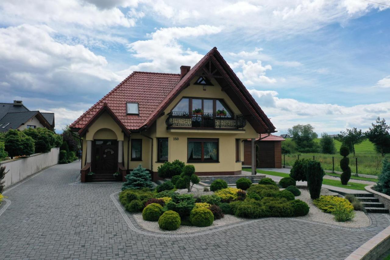 Bialy Jelen Z Basenem I Jacuzzi Bed & Breakfast Ostrowsko Exterior foto